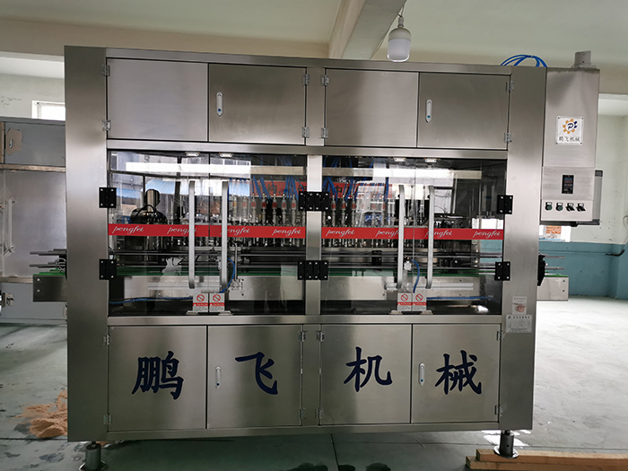 全自動(dòng)食用油灌裝機(jī)